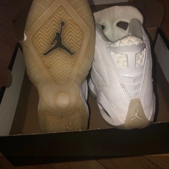 Jordan b’loyal - Picture 4 of 5